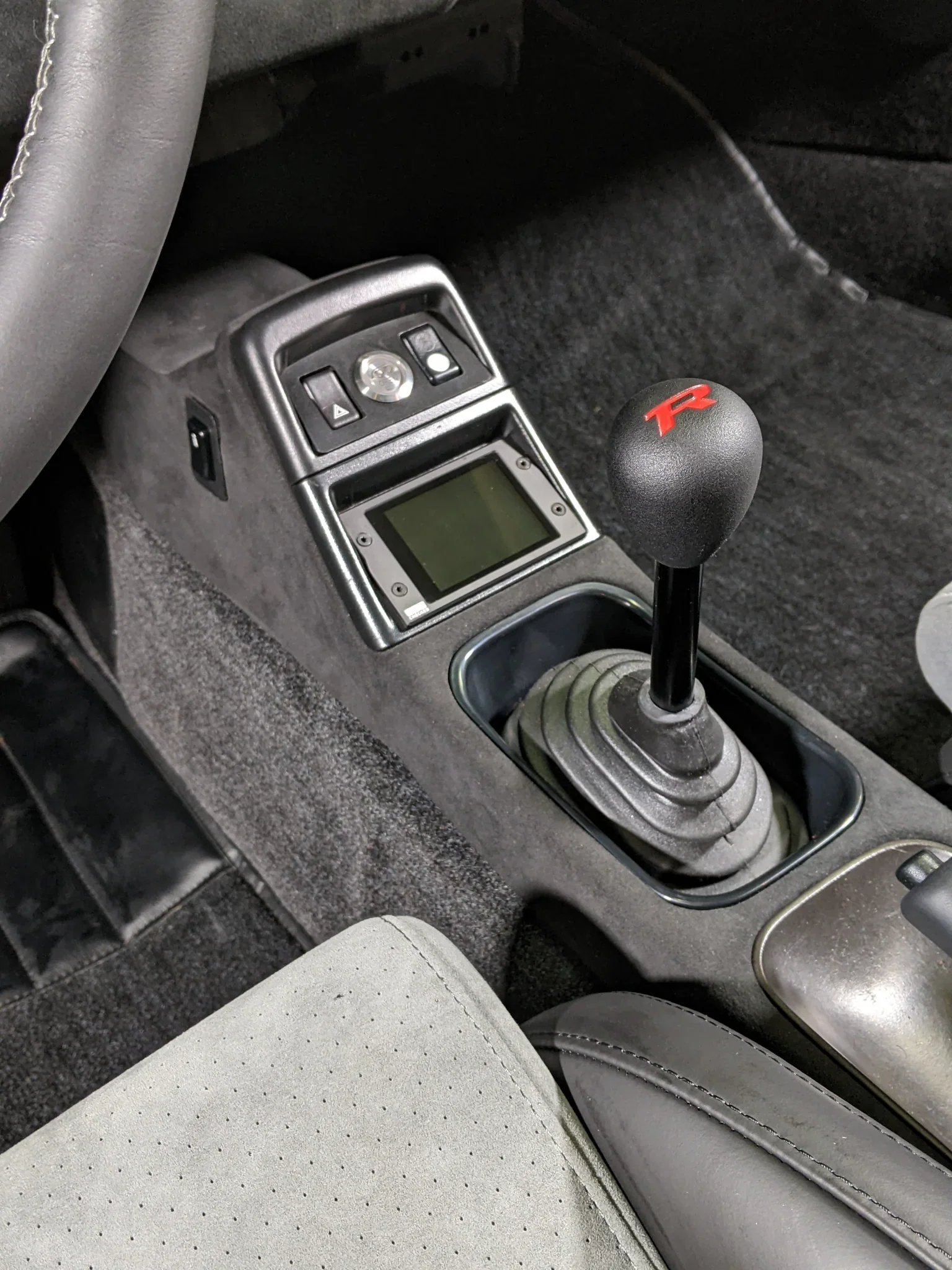 Billet Short Shifter/ Shift Knob- "R" (Painted Red)