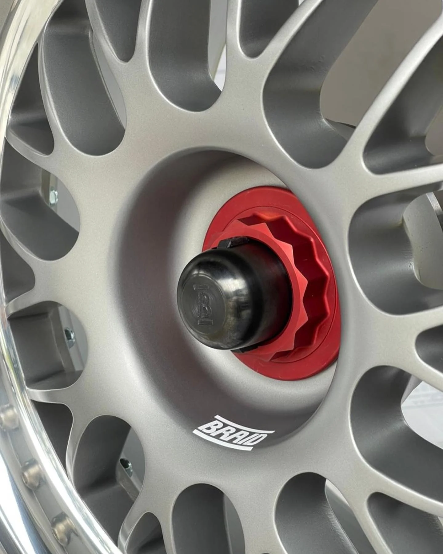 BRAID Center Lock Adapter - Image 6