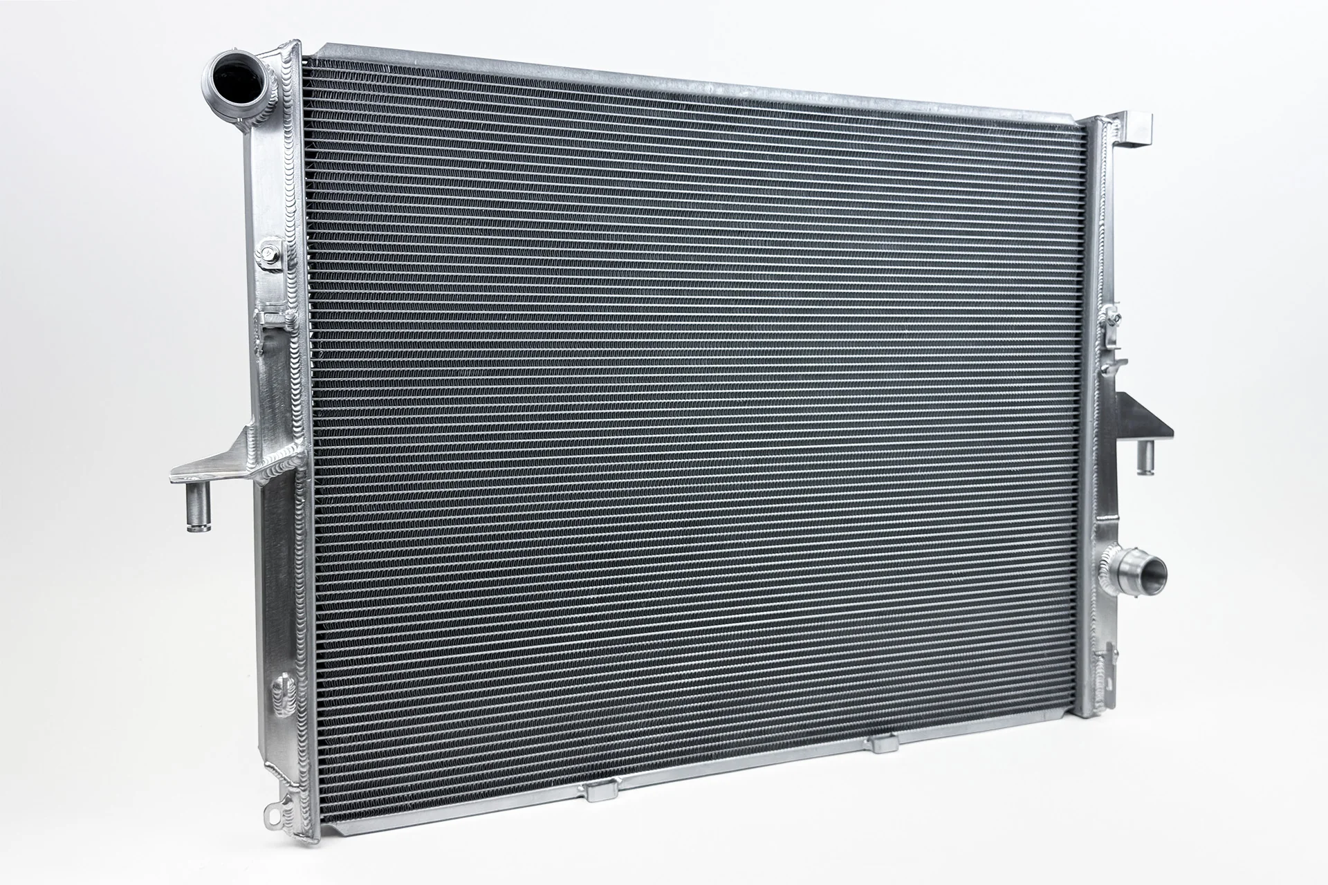 CSF Aluminum Radiator for Porsche Cayenne 955/957 - Image 2