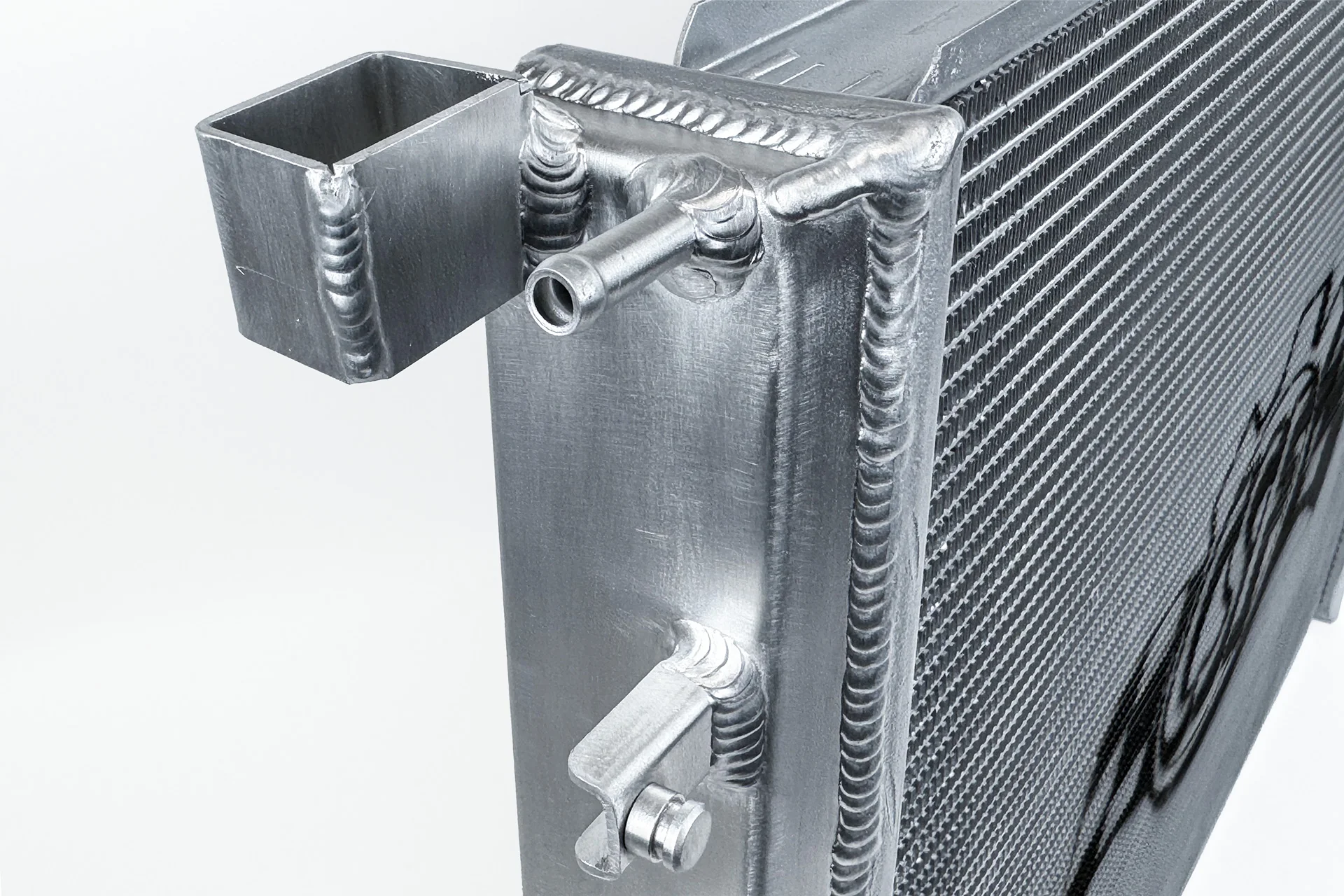 CSF Aluminum Radiator for Porsche Cayenne 955/957 - Image 6