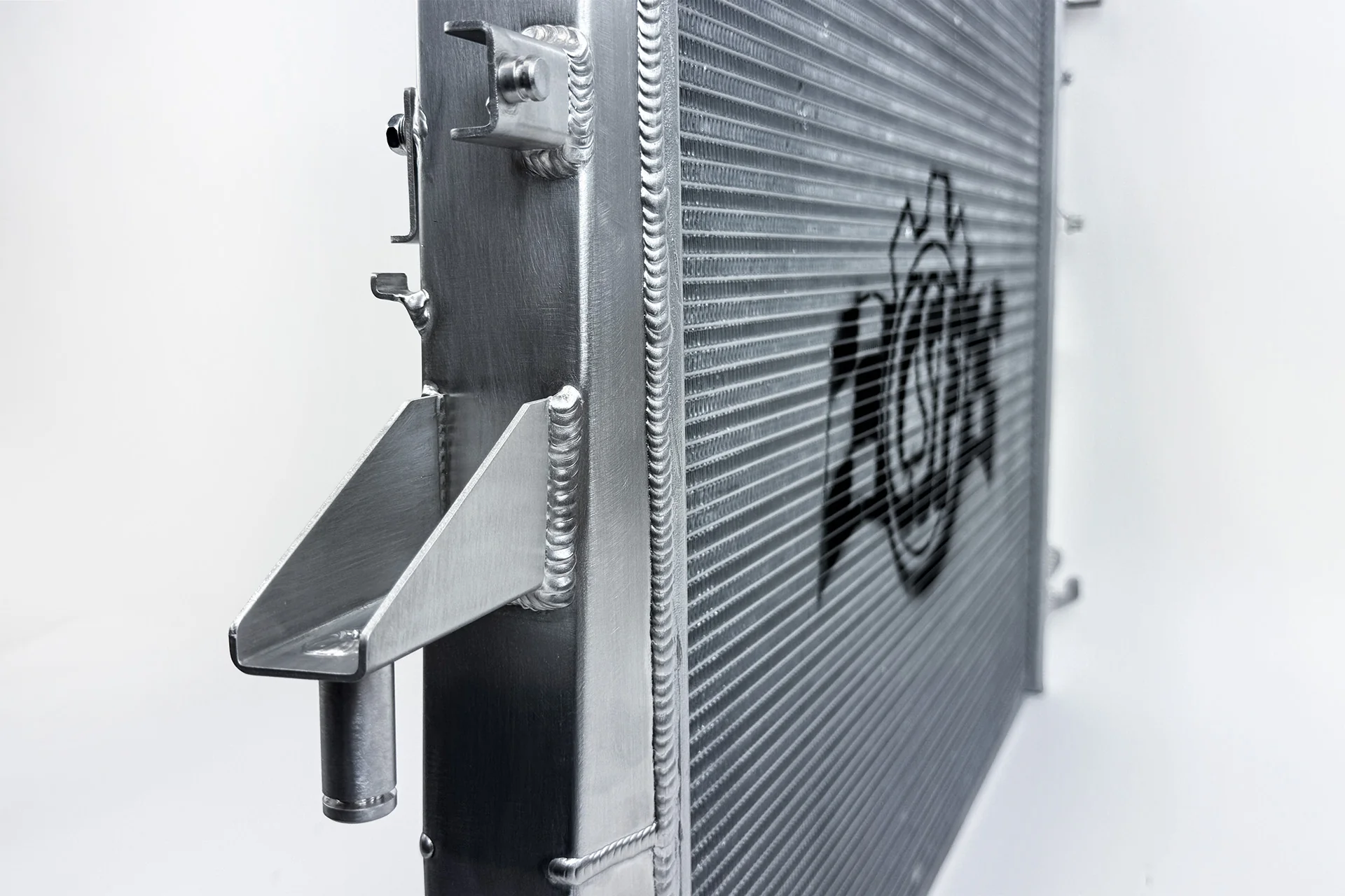 CSF Aluminum Radiator for Porsche Cayenne 955/957 - Image 7