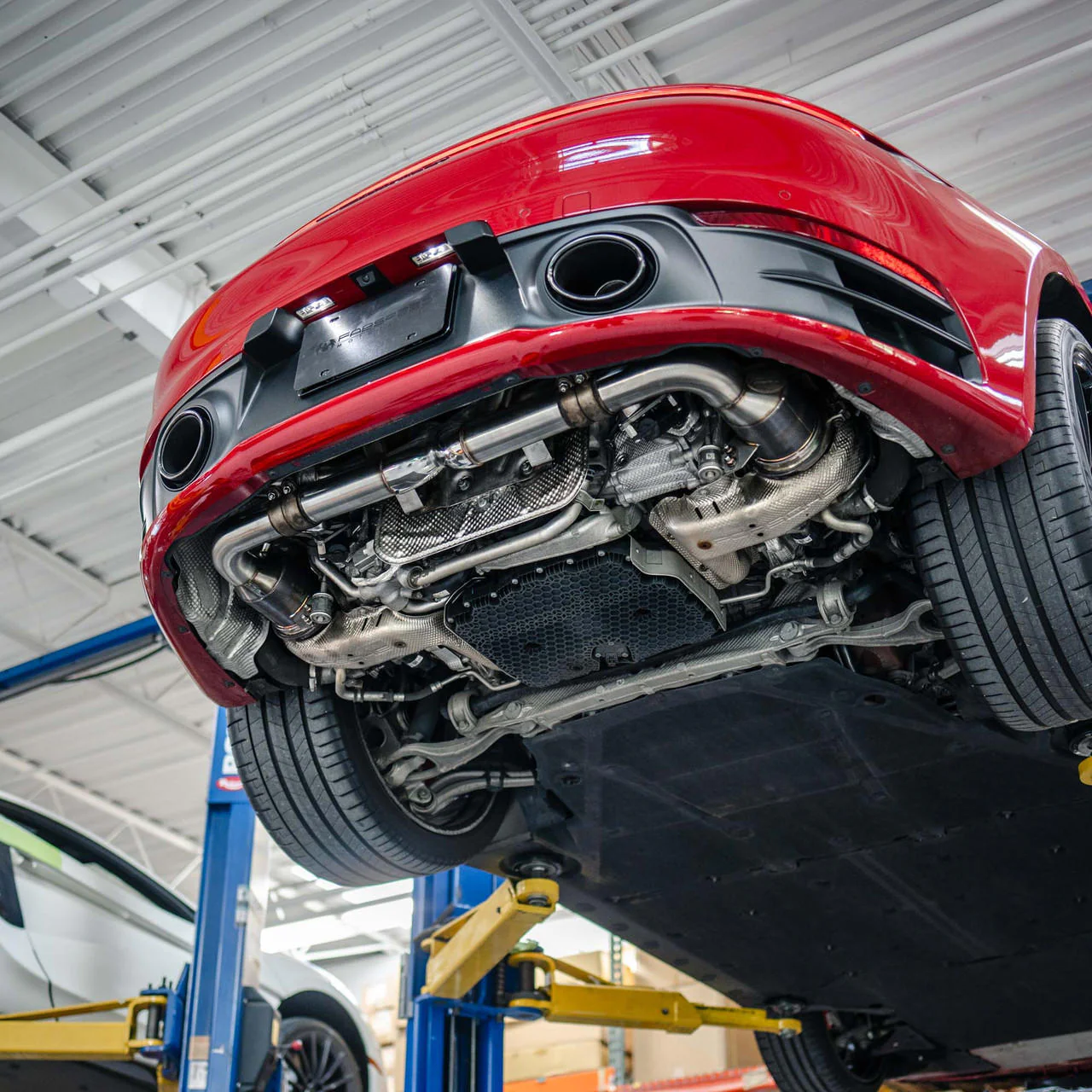 Fabspeed Porsche 992 Carrera Cat-Back Valvetronic Maxflo Exhaust System (2019+) - Image 2