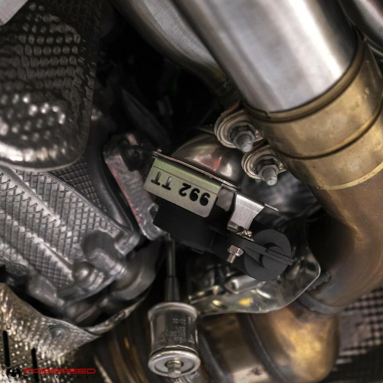 Fabspeed Porsche 992 Twin Turbo / Twin Turbo S Cat-Back Valvetronic Maxflo Exhaust System (2021+) - Image 10