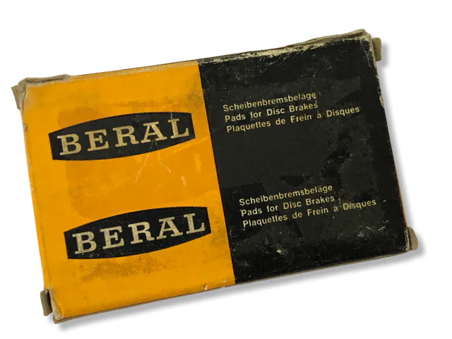 Porsche 914-4 NOS Beral Rear Brake Pads (all years) - Image 3