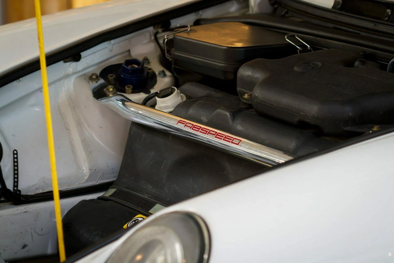 Fabspeed Porsche 964 Carrera GT2 EVO Front Strut Bar (1989-1994) - Image 3