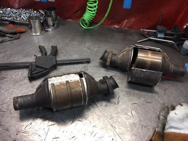 Porsche 993 Carrera / Turbo OEM Catalytic Converter Re-Coring - Image 4