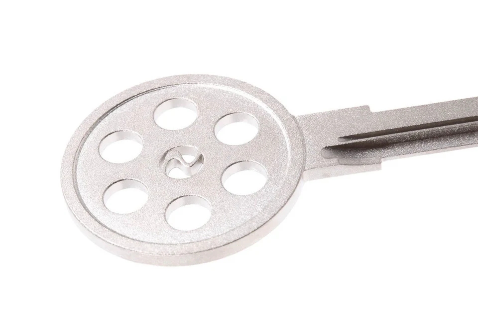 Rennline 917 Style Key Blank for Porsche 911/912/914/964/993 ('69-'98 - Image 3