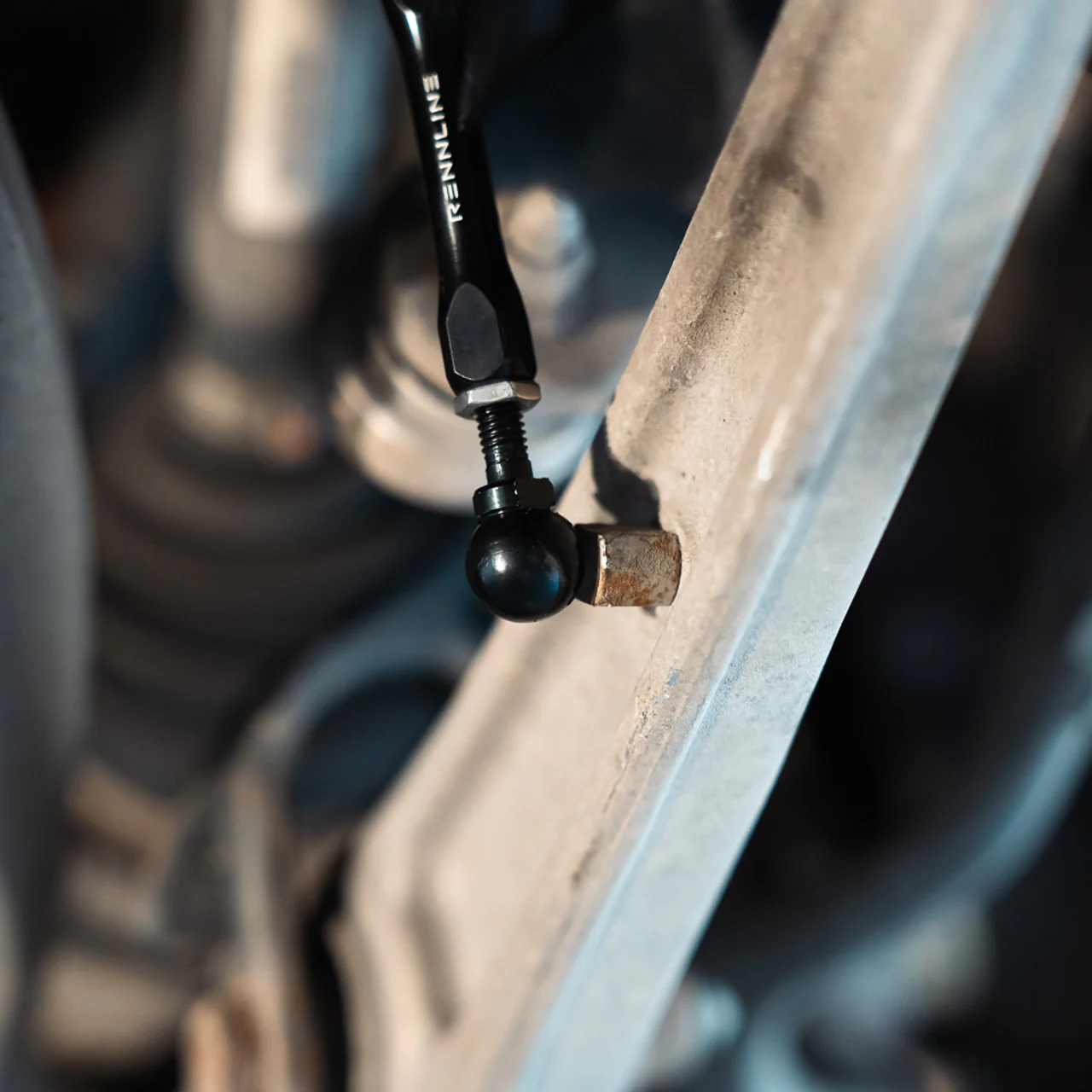 Rennline Adjustable Lift Links for Macan - Image 6