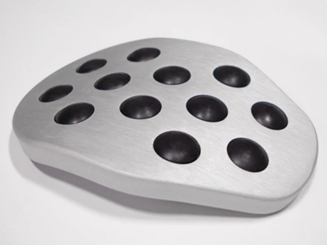 Rennline Aluminum 4 Piece Pedal Set with Rubber Grips for Porsche 911 964, and 993 Coupe - Image 2