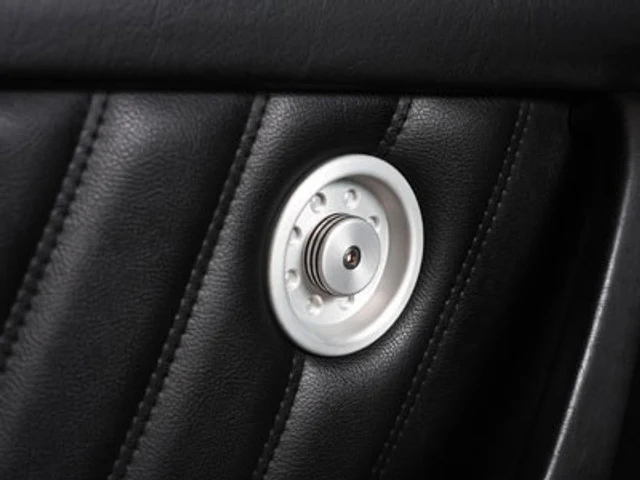 Rennline Aluminum Lock/Knob Set for Porsche 911 and 928 - Image 3