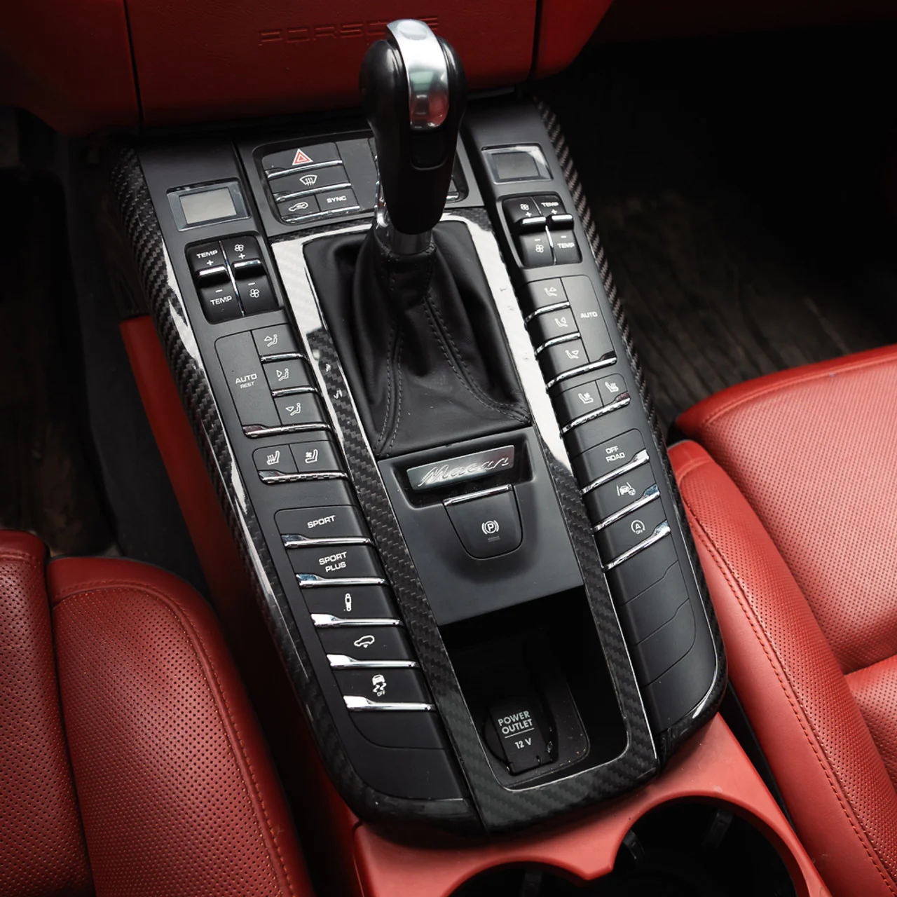Rennline Carbon Fiber Center Console Surround - Image 6