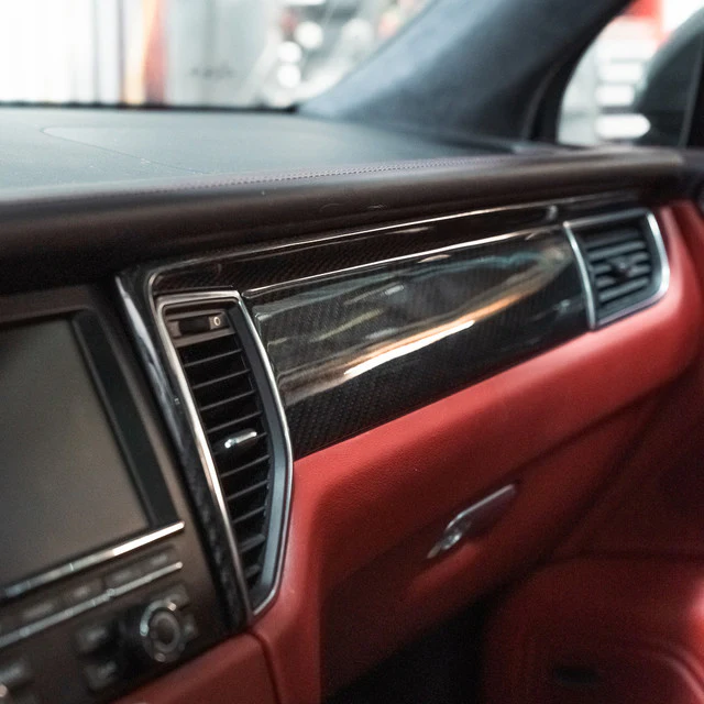 Rennline Carbon Fiber Dash Trim Kit for Macan - Image 7