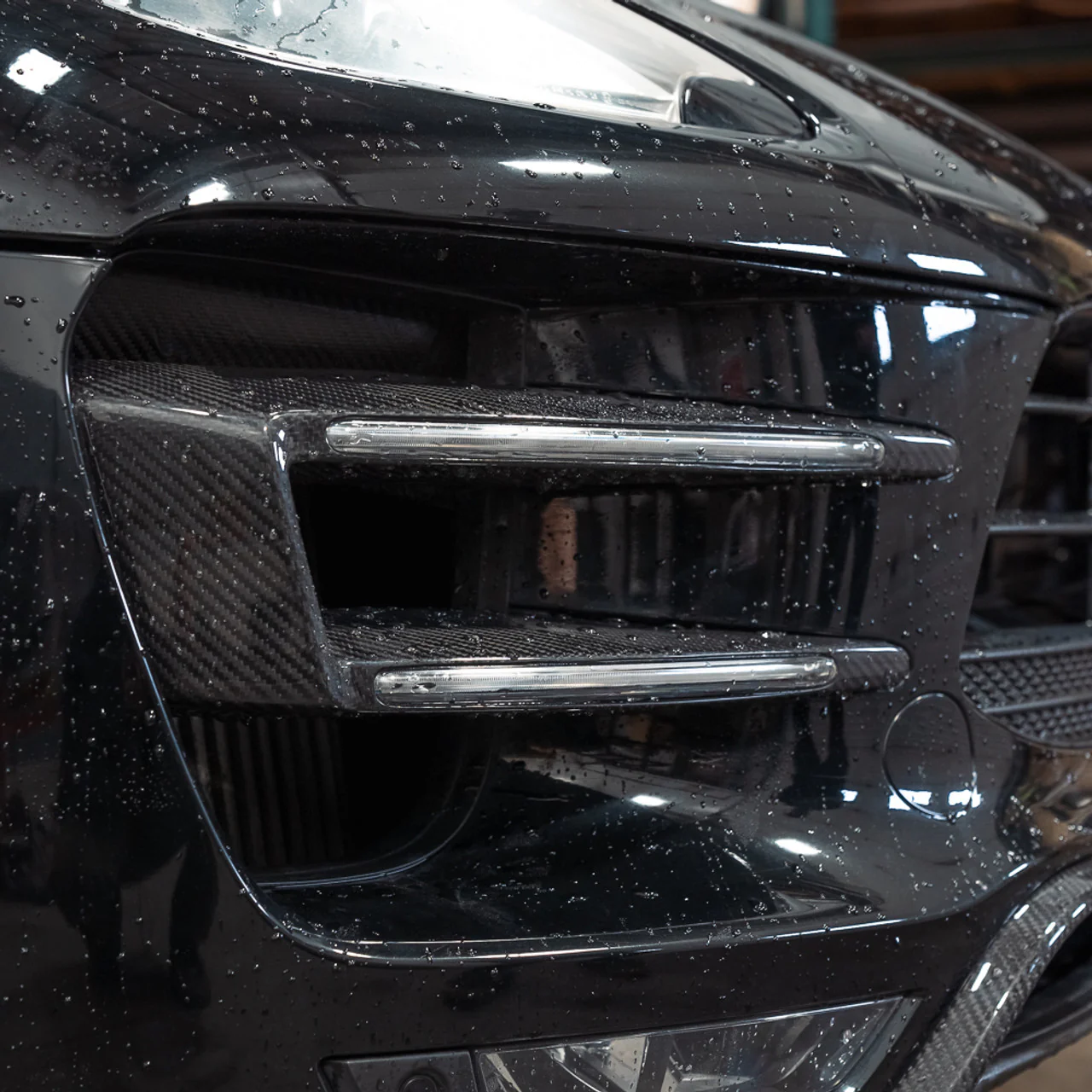 Rennline Carbon Fiber Grille Slats for Macan - Image 5