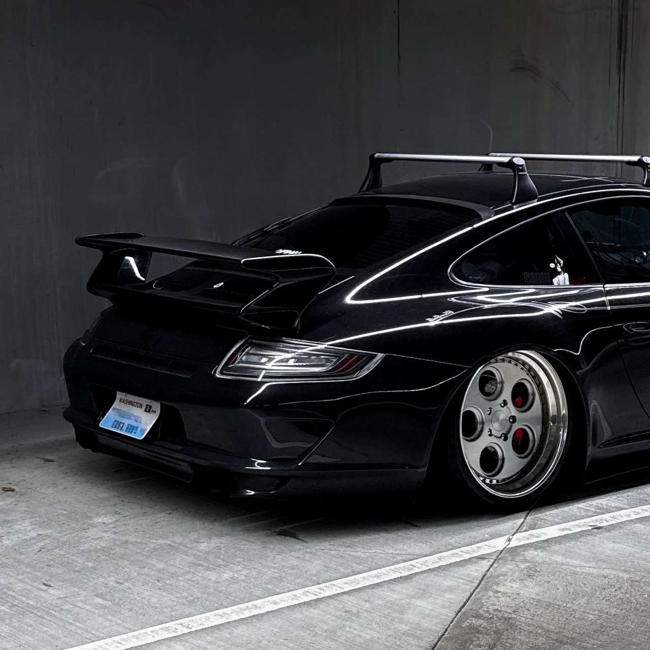 Rennline Carbon Fiber Roof Spoiler for Porsche 911 (997) - Image 7