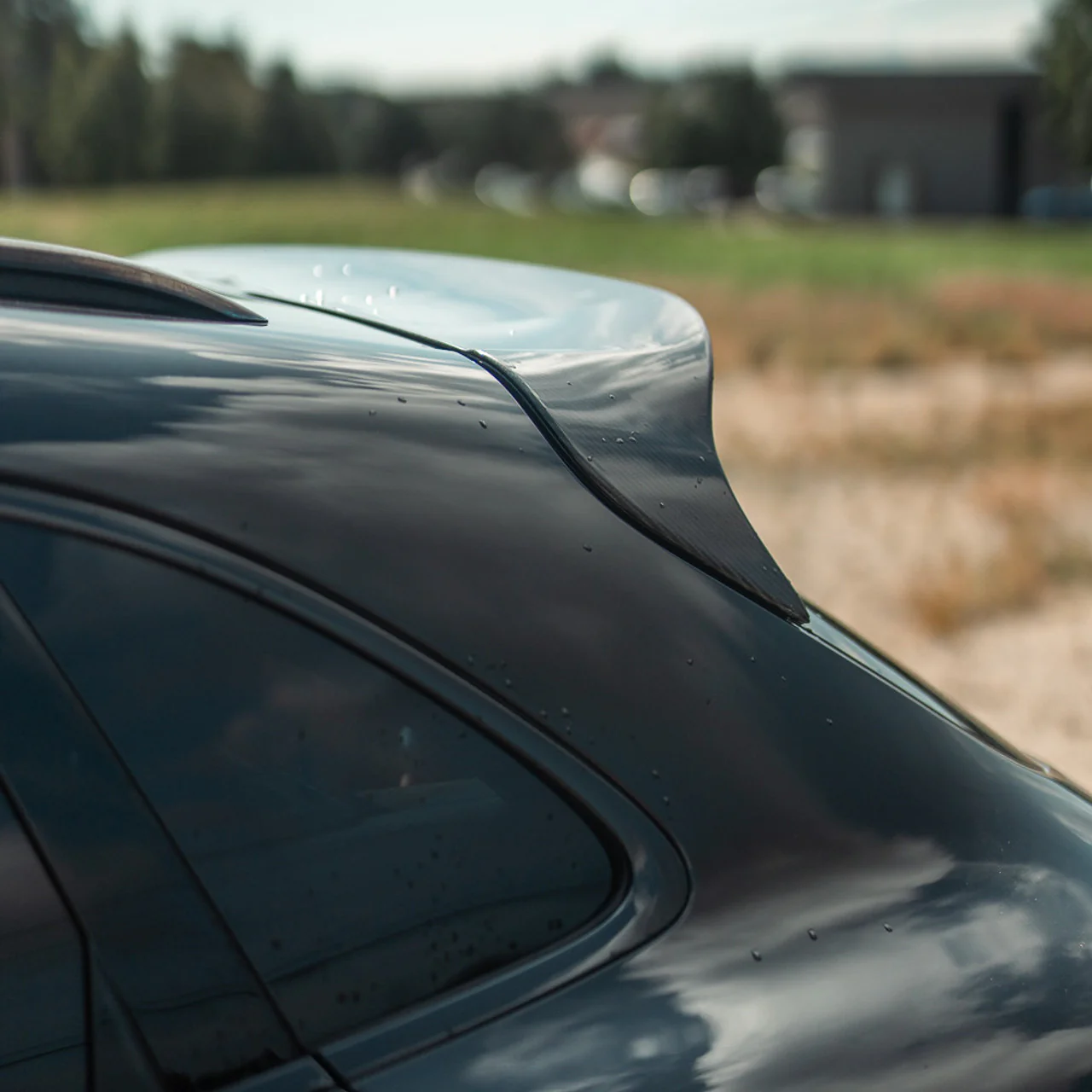 Rennline Carbon Fiber Upkick Spoiler for Macan - Image 9