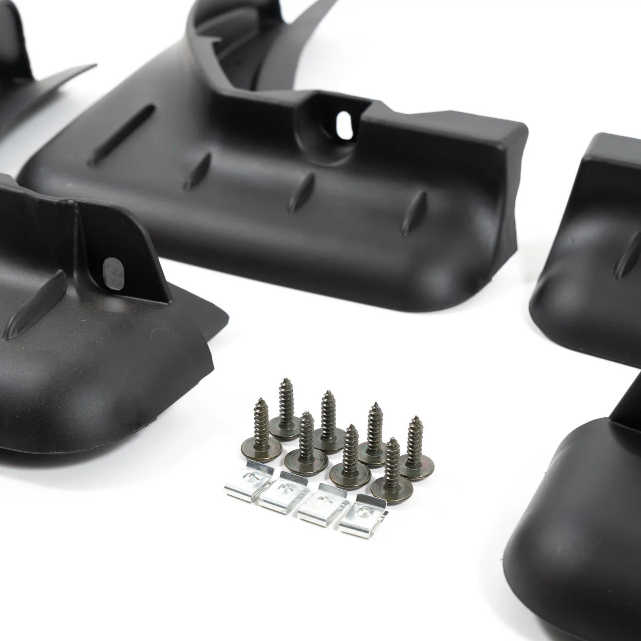 Rennline Cayenne 9Y0 Mudflap Kit - Image 4