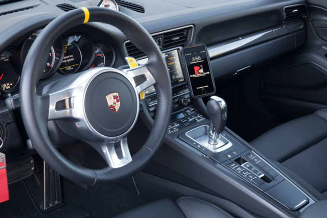 Rennline ExactFit Magnetic Phone mount for Porsche 991, 981 and 718 - Image 3
