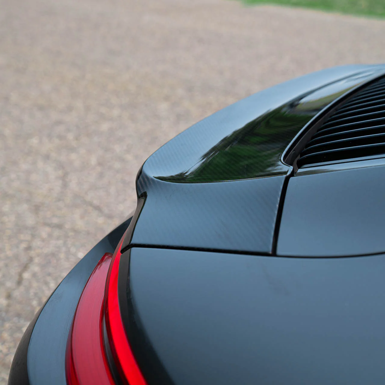 Rennline Sport Design Carbon Fiber Replacement Spoiler for Porsche 991.2 - Image 5